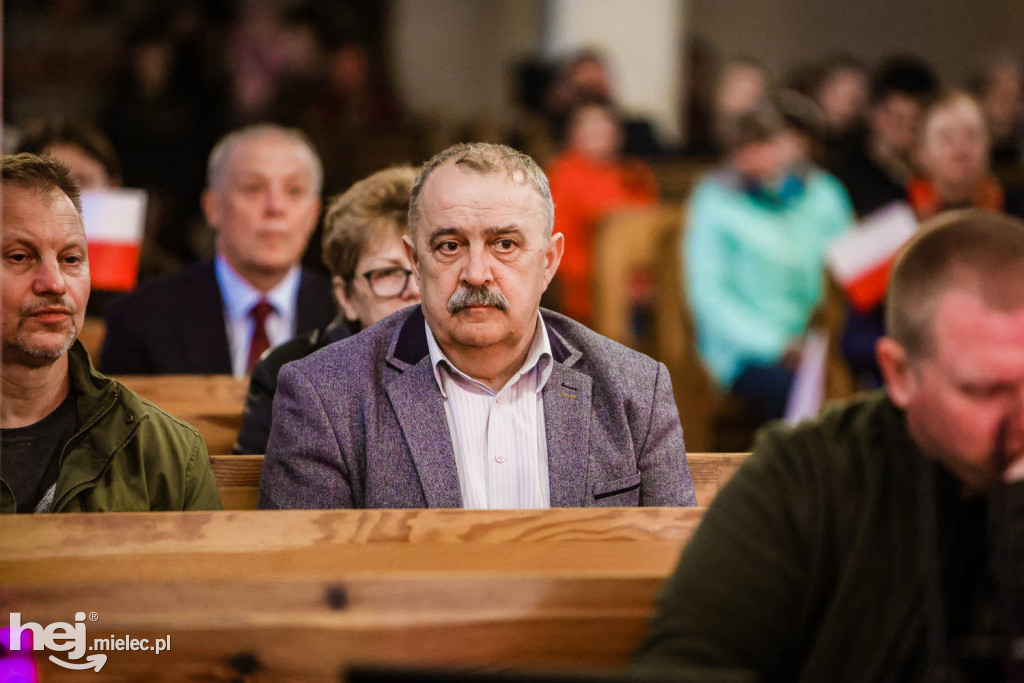 O dziejach Niepodległej w muzyce i słowie na Święto Flagi