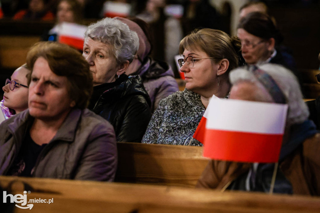 O dziejach Niepodległej w muzyce i słowie na Święto Flagi