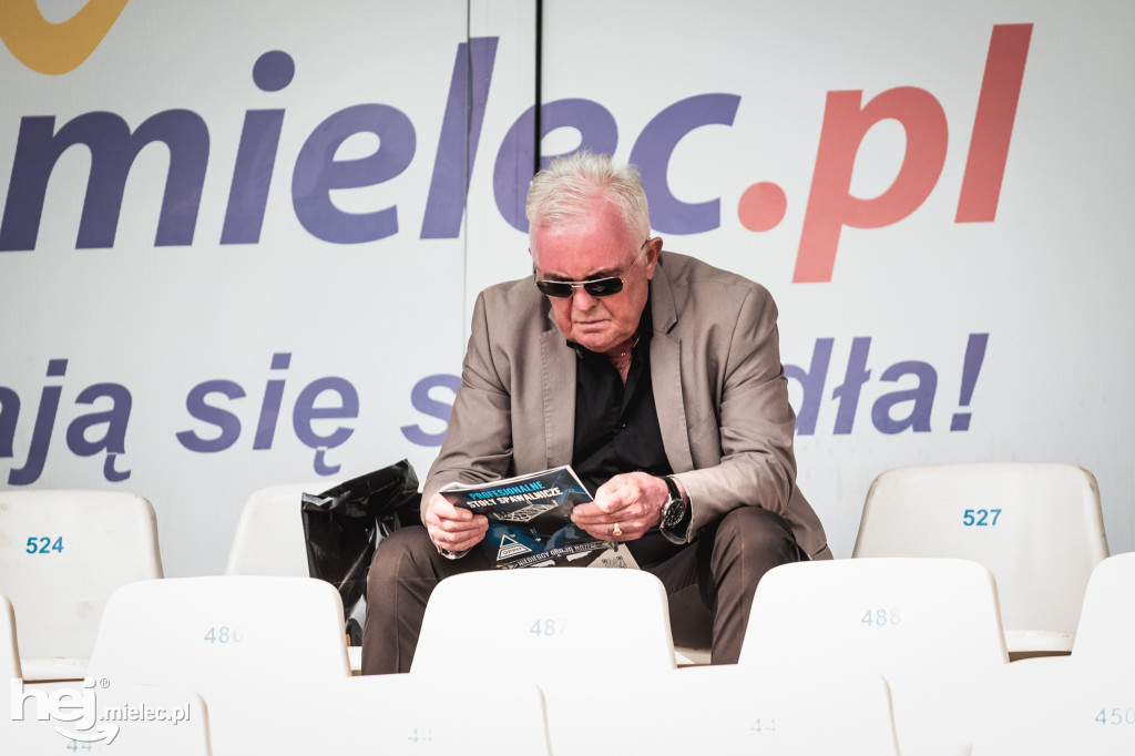 PGE FKS Stal Mielec - Warta Poznań [KIBICE]