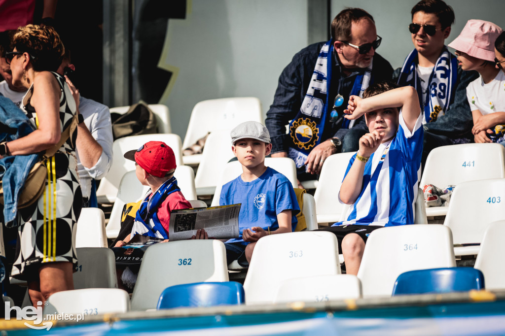 PGE FKS Stal Mielec - Warta Poznań [KIBICE]