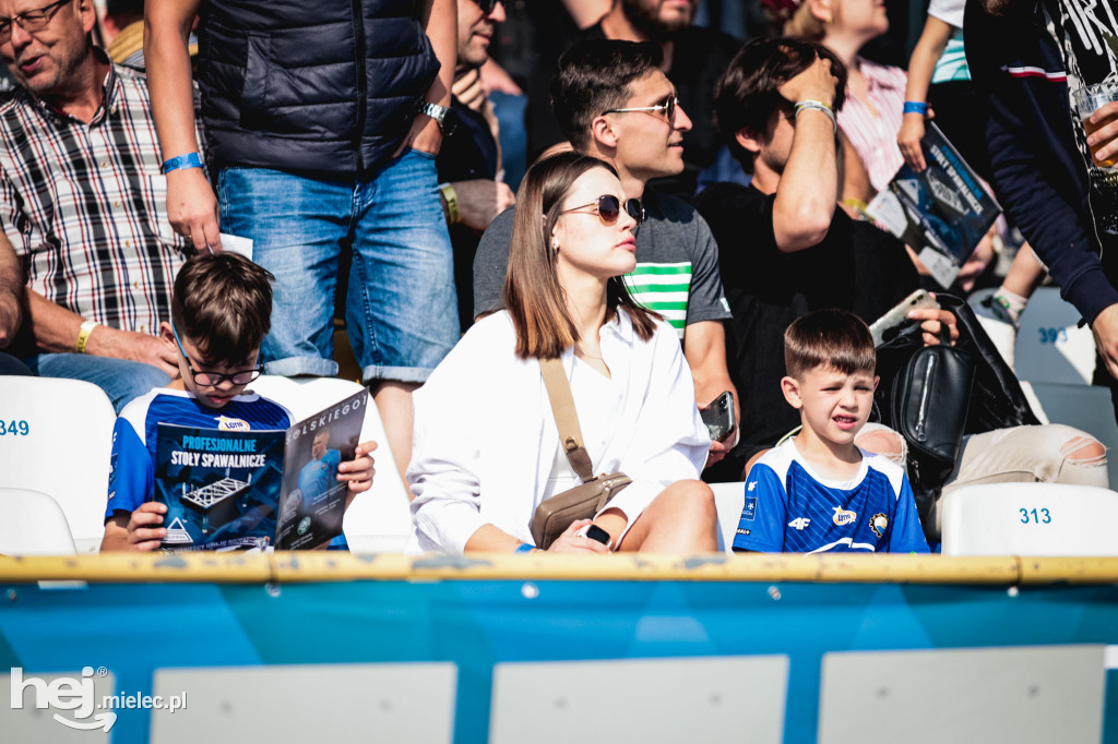 PGE FKS Stal Mielec - Warta Poznań [KIBICE]