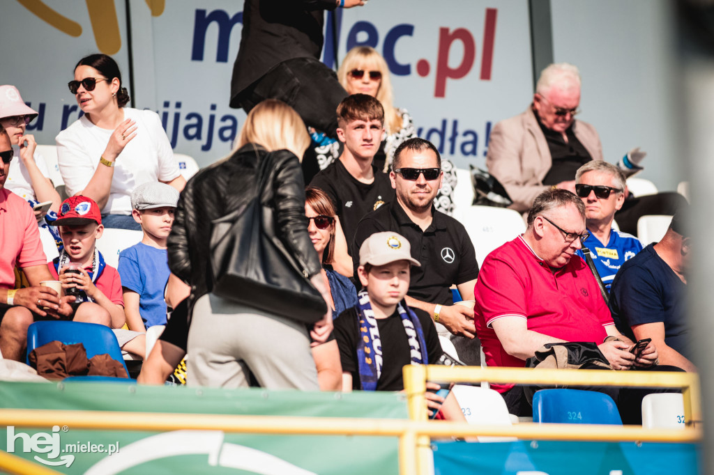 PGE FKS Stal Mielec - Warta Poznań [KIBICE]