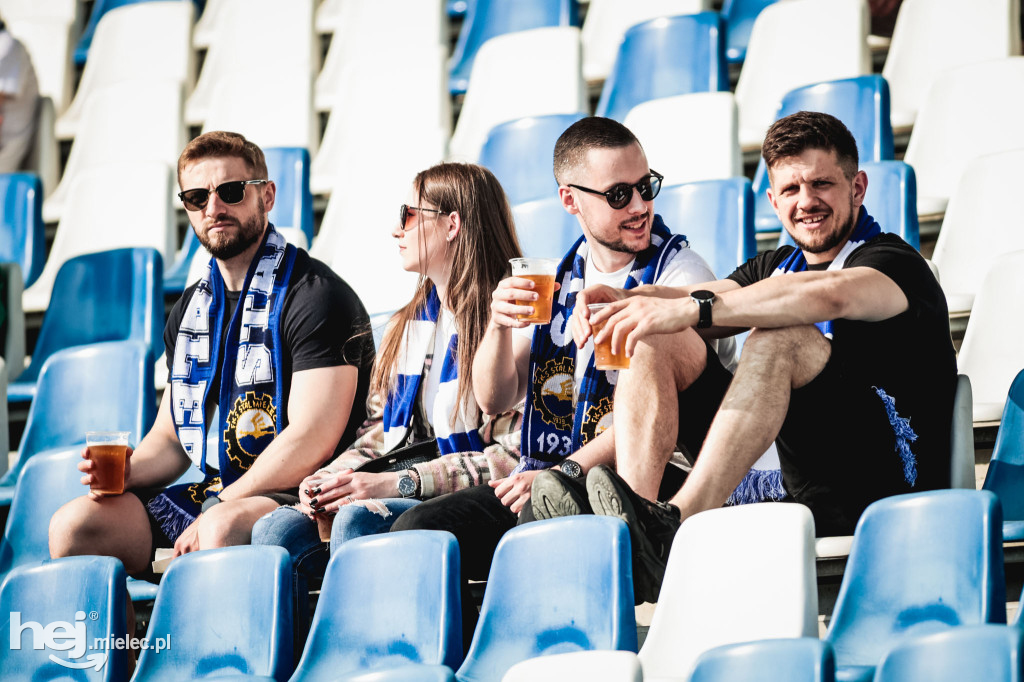 PGE FKS Stal Mielec - Warta Poznań [KIBICE]