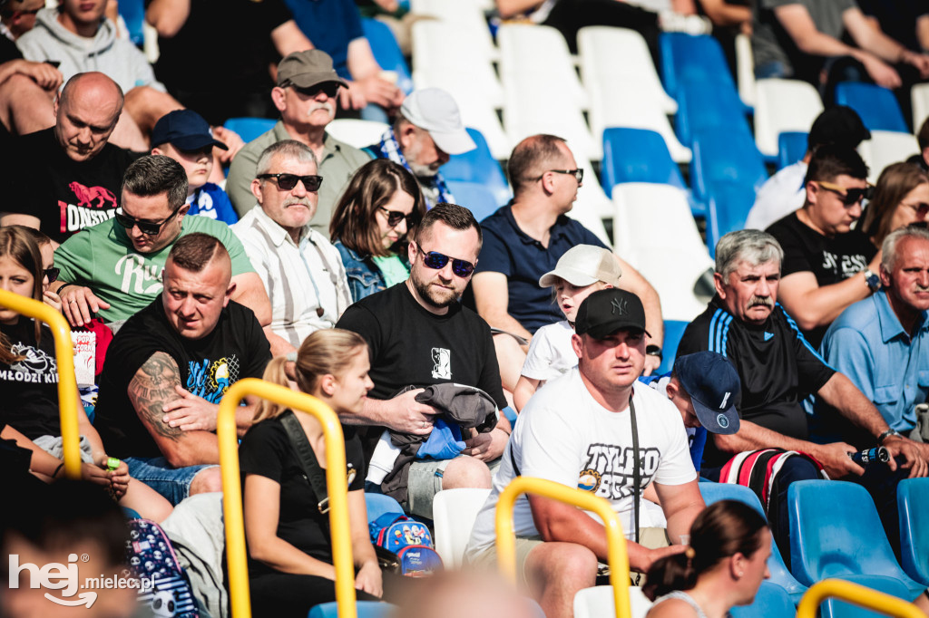 PGE FKS Stal Mielec - Warta Poznań [KIBICE]