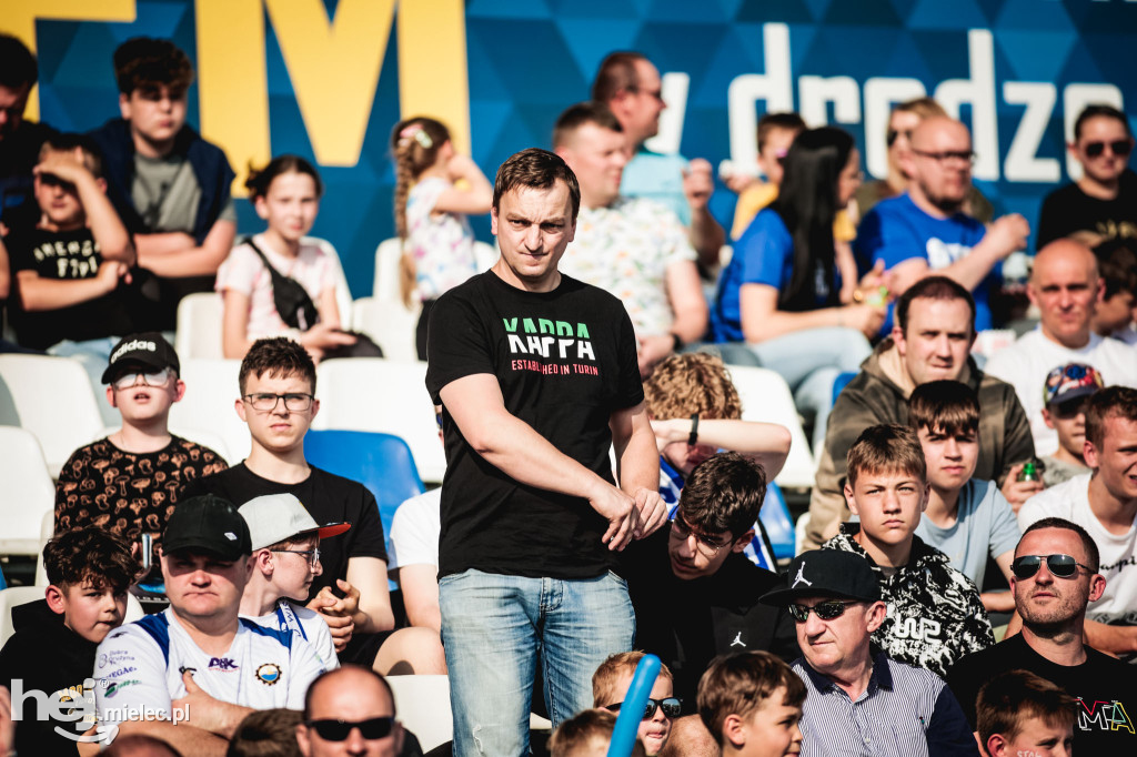 PGE FKS Stal Mielec - Warta Poznań [KIBICE]
