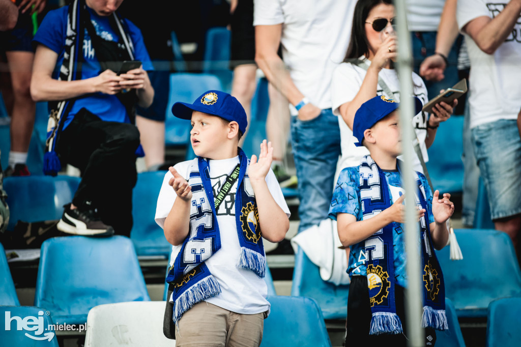 PGE FKS Stal Mielec - Warta Poznań [KIBICE]