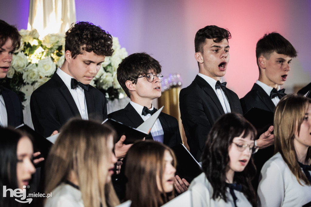 Koncert Pieśni Maryjnych