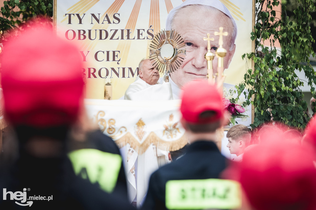 Procesja Bożego Ciała - parafia pw. Ducha Świętego