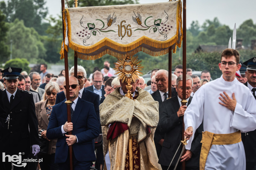Procesja Bożego Ciała - parafia pw. Św. Mateusza