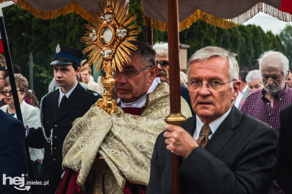 Procesja Bożego Ciała - parafia pw. Św. Mateusza