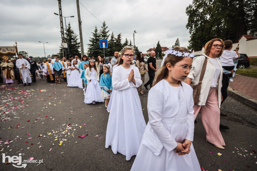 Procesja Bożego Ciała - parafia pw. Św. Mateusza