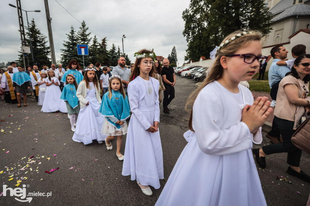 Procesja Bożego Ciała - parafia pw. Św. Mateusza