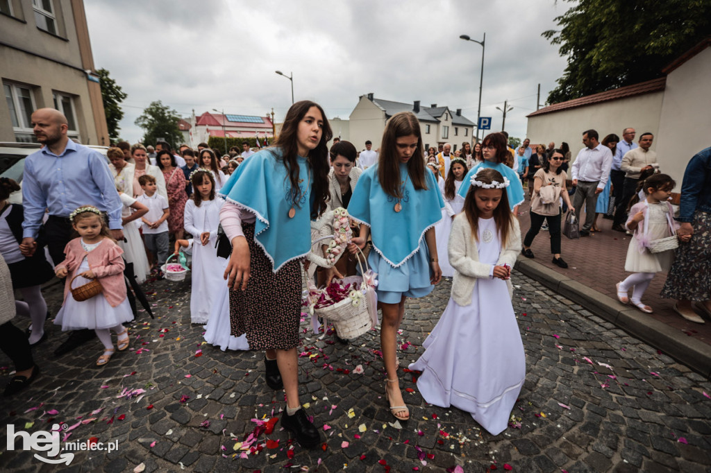 Procesja Bożego Ciała - parafia pw. Św. Mateusza