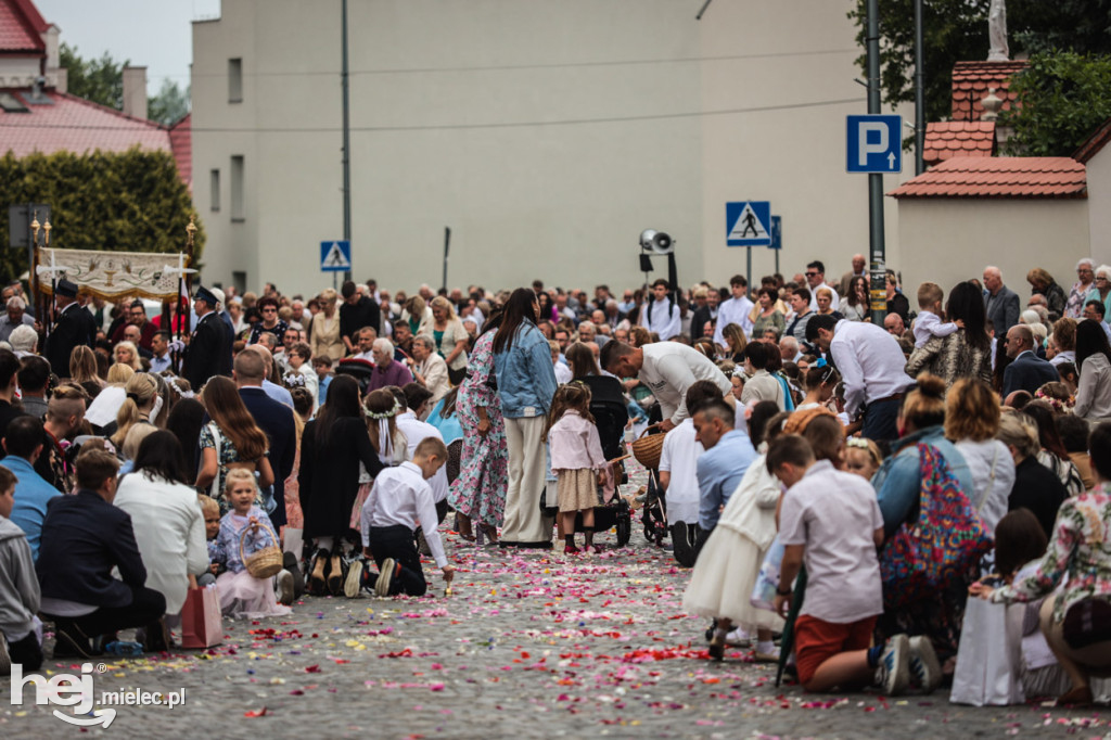 Procesja Bożego Ciała - parafia pw. Św. Mateusza