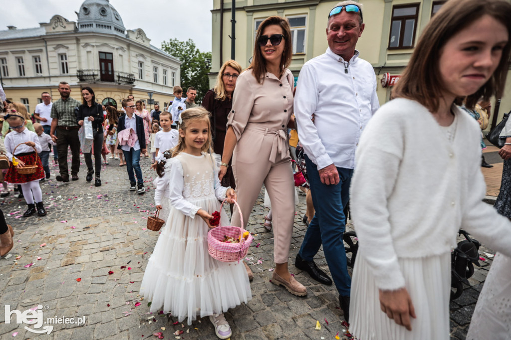 Procesja Bożego Ciała - parafia pw. Św. Mateusza