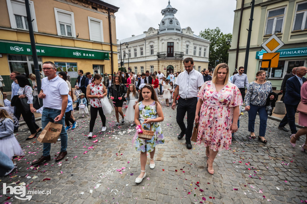 Procesja Bożego Ciała - parafia pw. Św. Mateusza