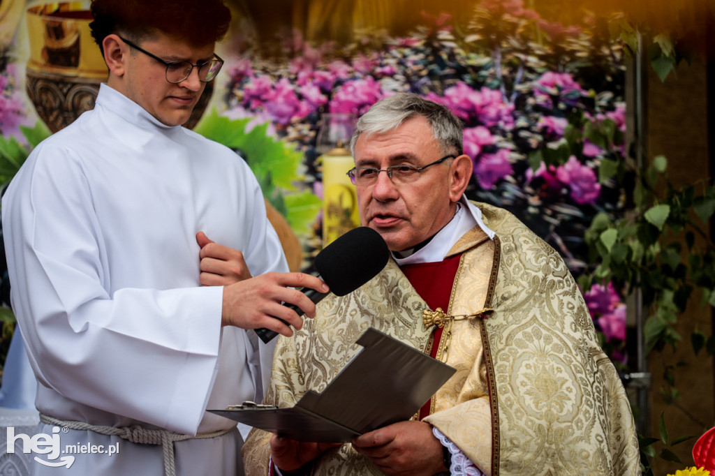 Procesja Bożego Ciała - parafia pw. Św. Mateusza