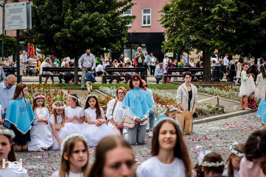 Procesja Bożego Ciała - parafia pw. Św. Mateusza