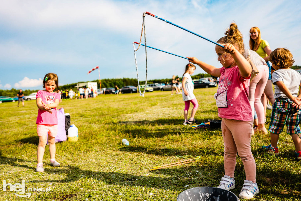 Piknik na tuszowskim lądowisku