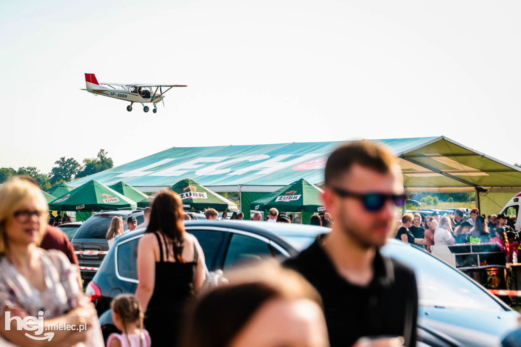 Piknik na tuszowskim lądowisku