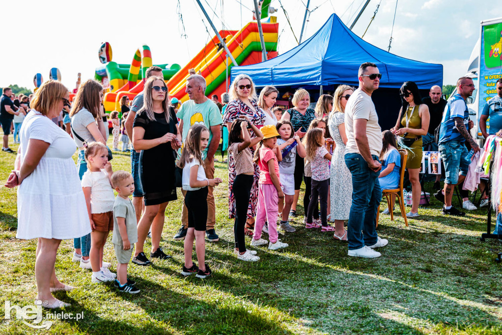Piknik na tuszowskim lądowisku