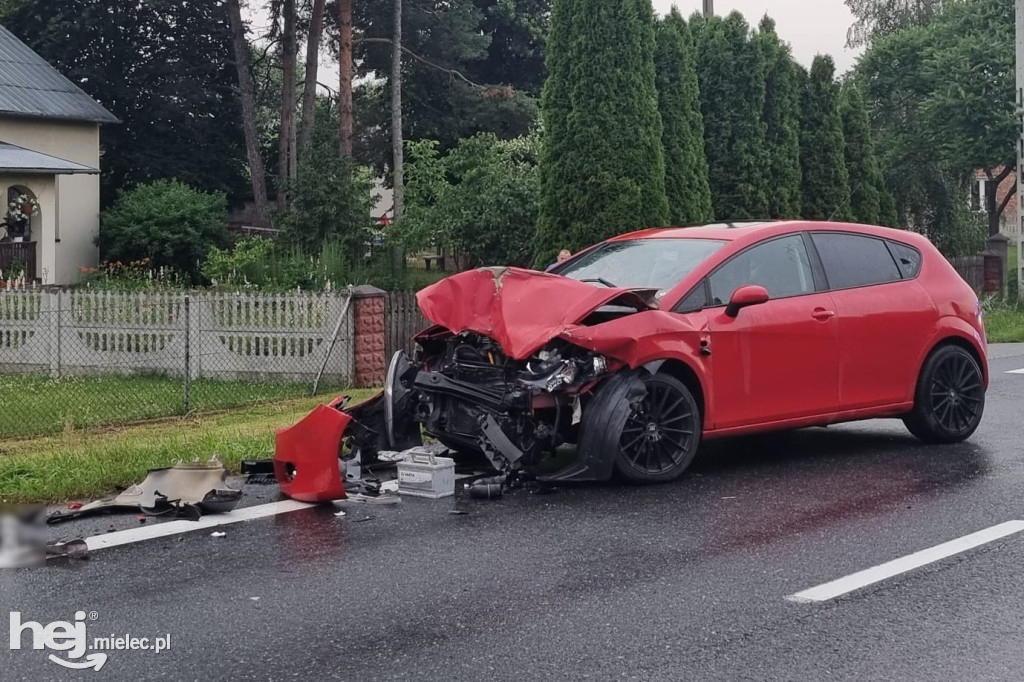 Wypadek trzech samochodów w Tuszymie