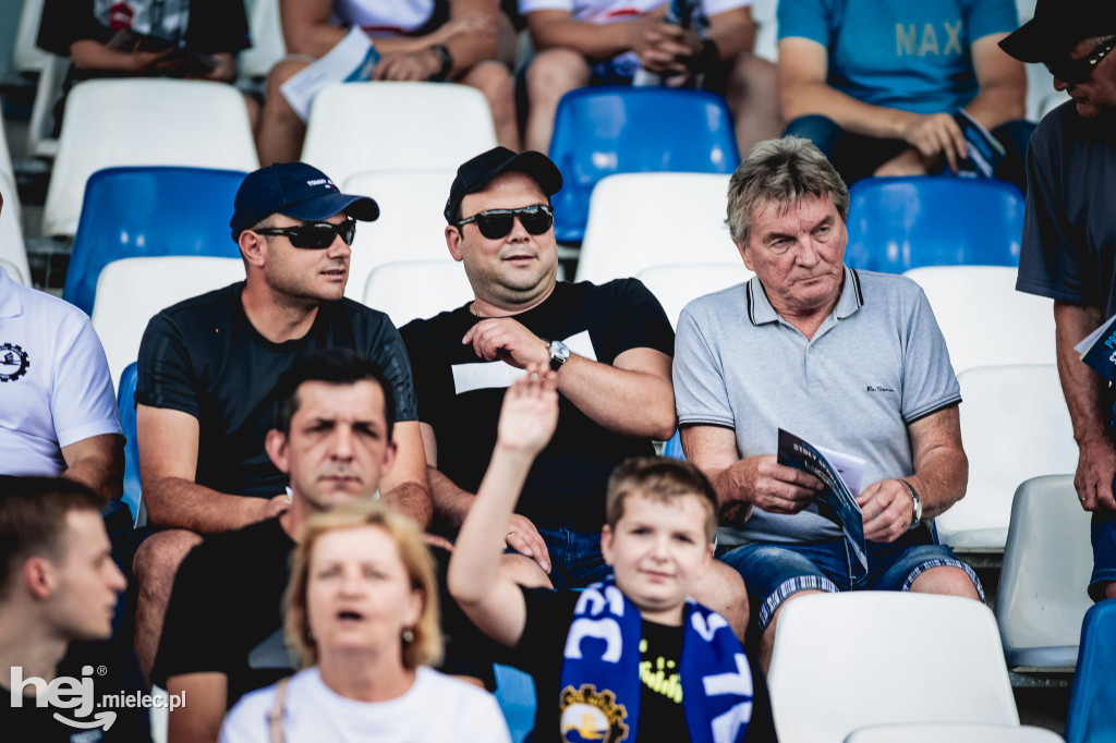 PGE FKS Stal Mielec - Cracovia [KIBICE]