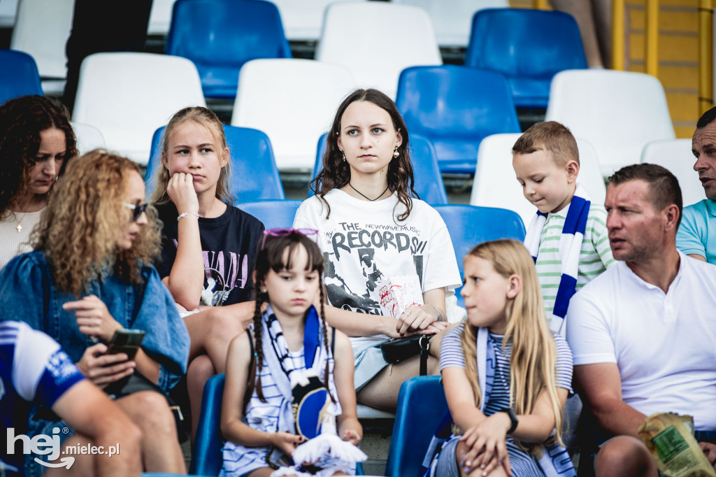 PGE FKS Stal Mielec - Cracovia [KIBICE]