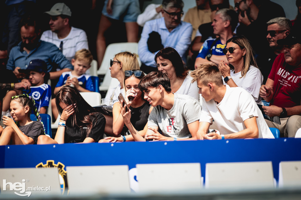 PGE FKS Stal Mielec - Cracovia [KIBICE]