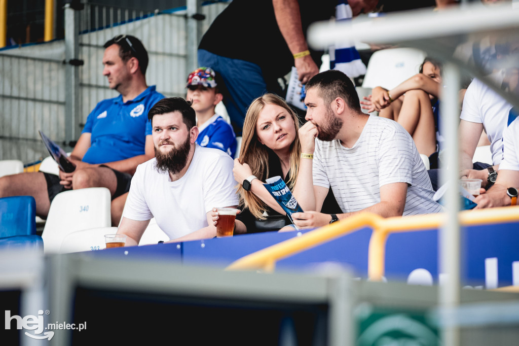 PGE FKS Stal Mielec - Cracovia [KIBICE]