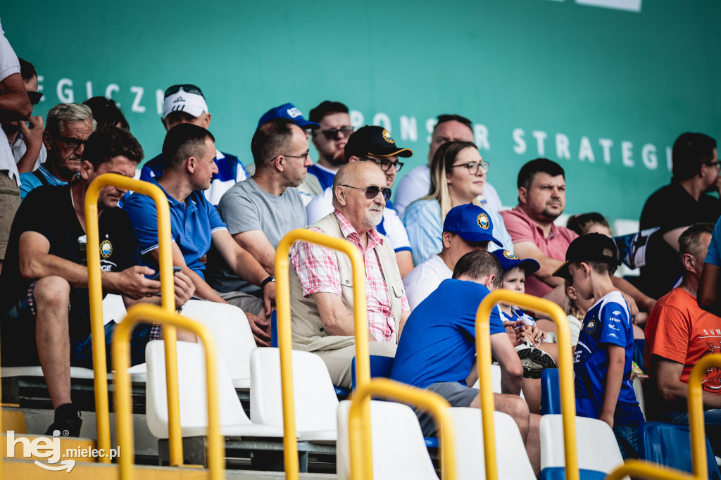 PGE FKS Stal Mielec - Cracovia [KIBICE]