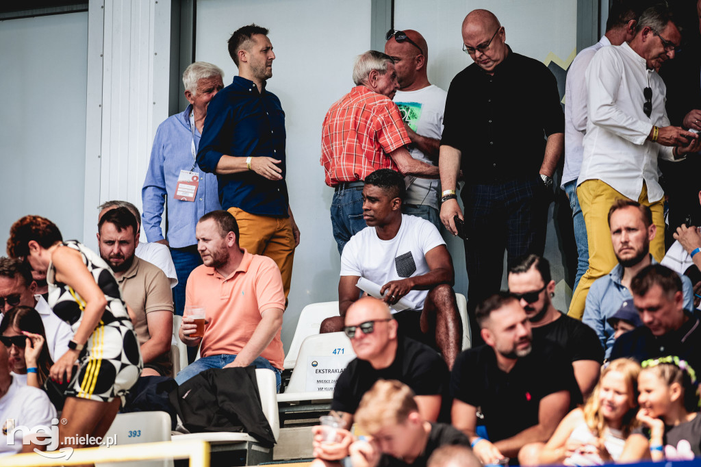PGE FKS Stal Mielec - Cracovia [KIBICE]