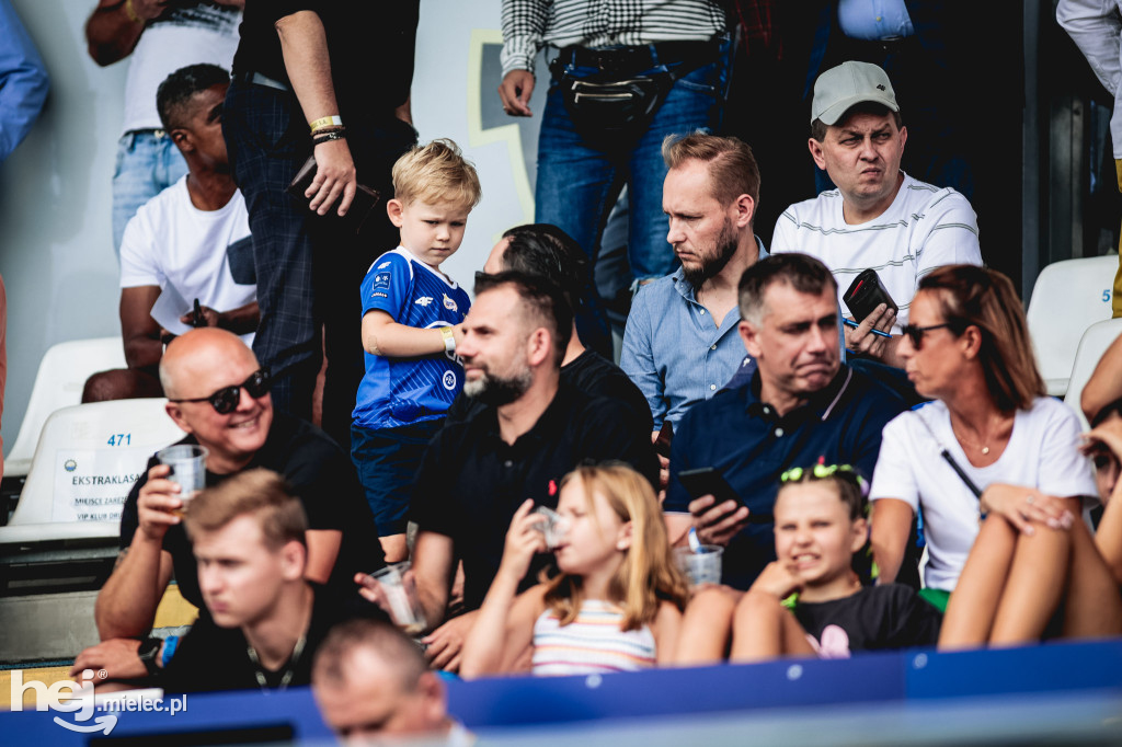 PGE FKS Stal Mielec - Cracovia [KIBICE]
