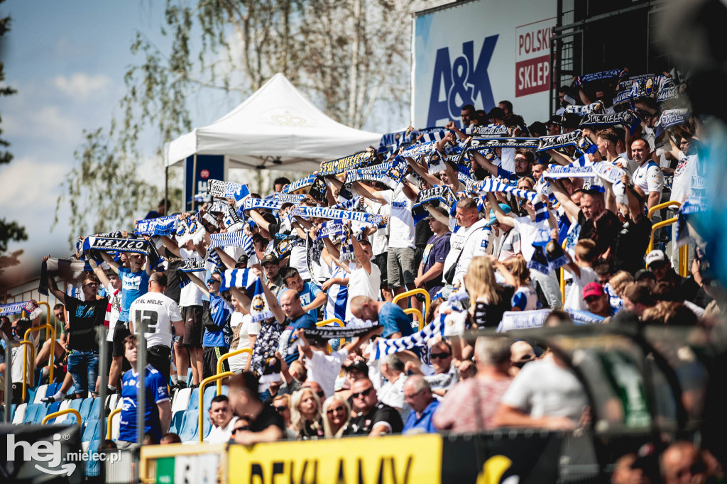 PGE FKS Stal Mielec - Cracovia [KIBICE]