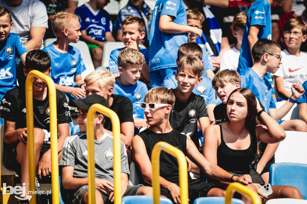 PGE FKS Stal Mielec - Cracovia [KIBICE]
