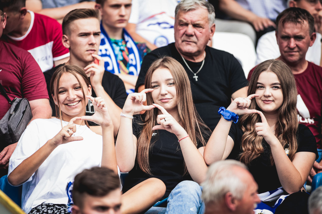 PGE FKS Stal Mielec - Piast Gliwice [KIBICE]