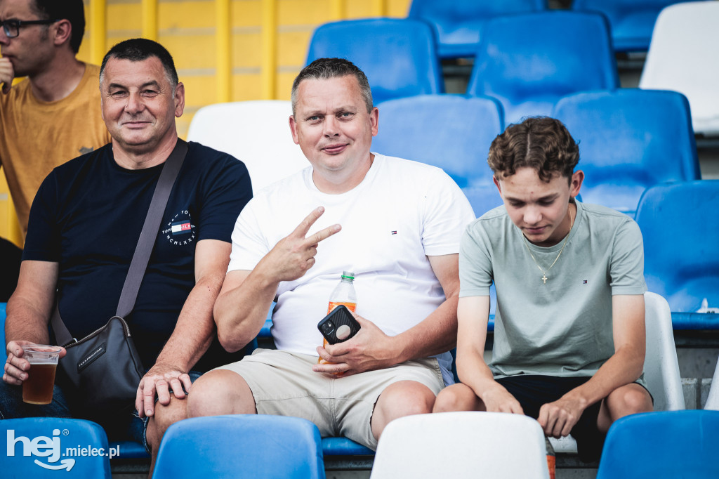 PGE FKS Stal Mielec - Piast Gliwice [KIBICE]