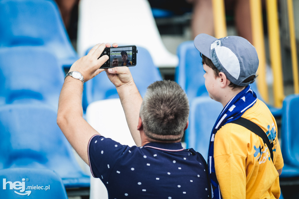 PGE FKS Stal Mielec - Piast Gliwice [KIBICE]
