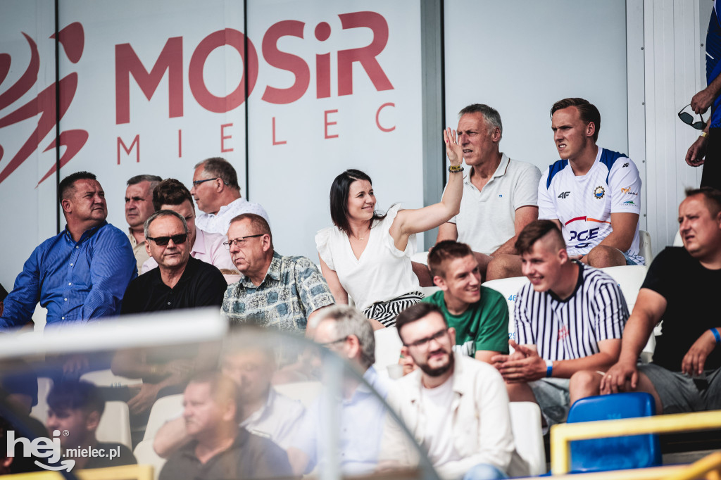 PGE FKS Stal Mielec - Piast Gliwice [KIBICE]