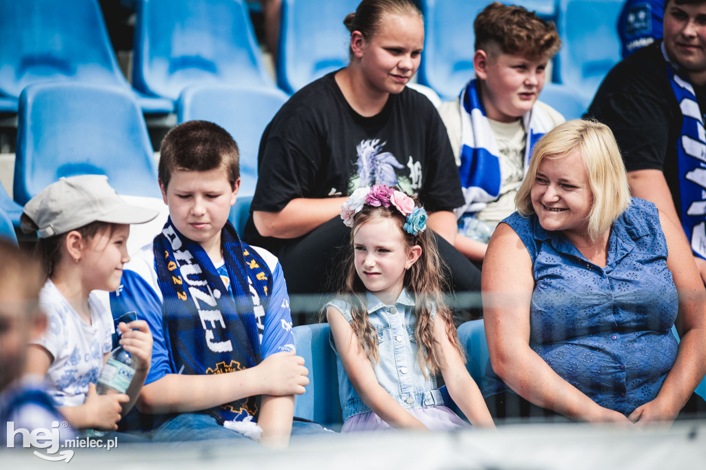 PGE FKS Stal Mielec - Piast Gliwice [KIBICE]