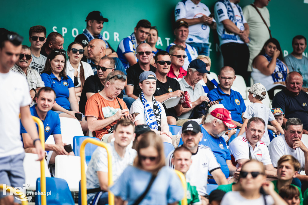 PGE FKS Stal Mielec - Piast Gliwice [KIBICE]