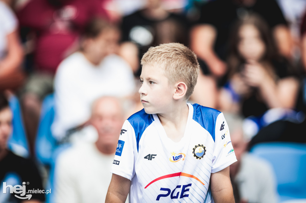 PGE FKS Stal Mielec - Piast Gliwice [KIBICE]