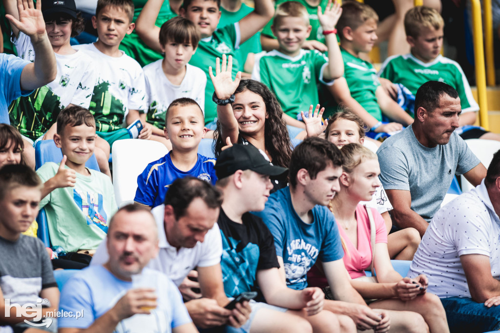 PGE FKS Stal Mielec - Piast Gliwice [KIBICE]