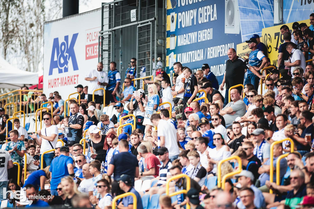PGE FKS Stal Mielec - Piast Gliwice [KIBICE]
