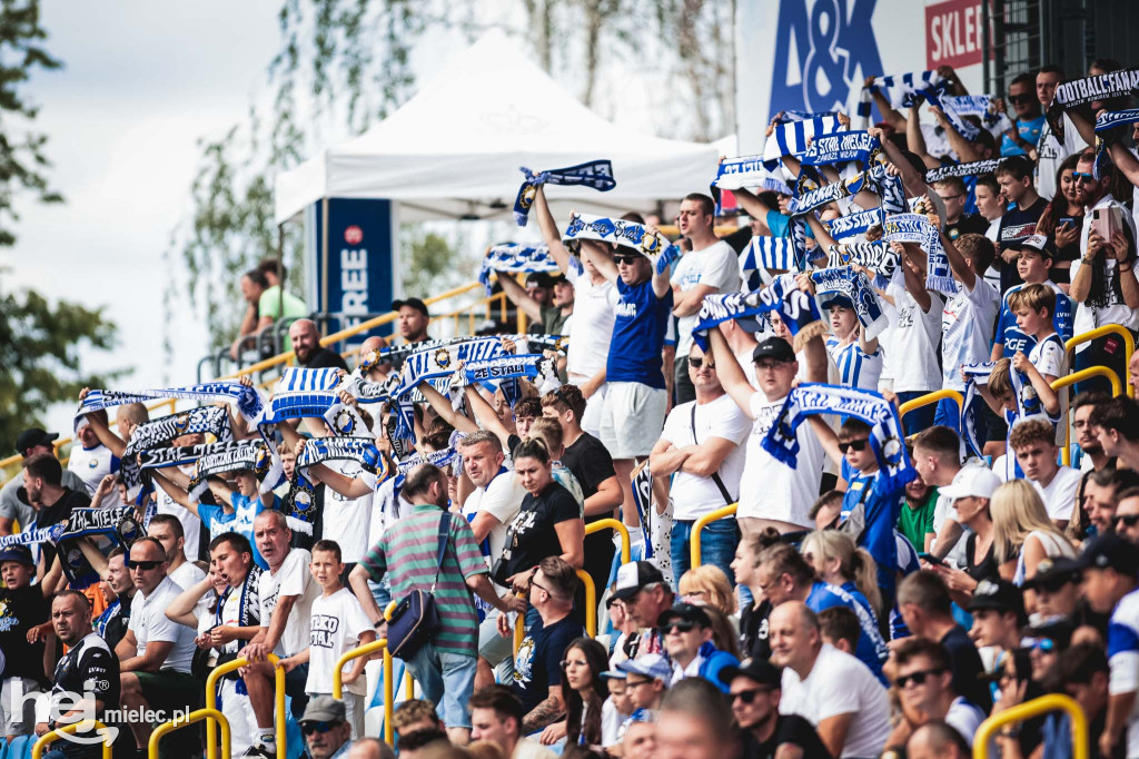 PGE FKS Stal Mielec - Piast Gliwice [KIBICE]