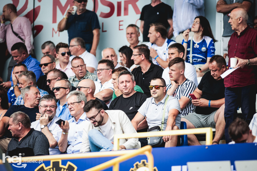 PGE FKS Stal Mielec - Piast Gliwice [KIBICE]