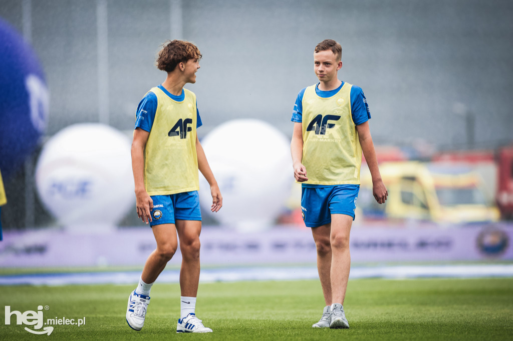 PGE FKS Stal Mielec - Piast Gliwice [KIBICE]