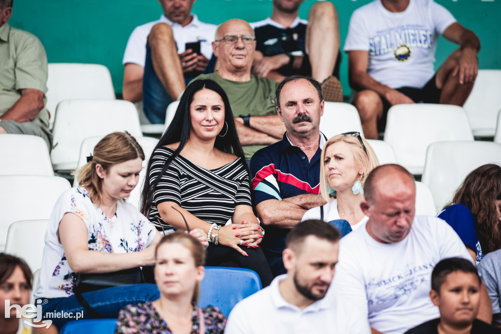PGE FKS Stal Mielec - Piast Gliwice [KIBICE]