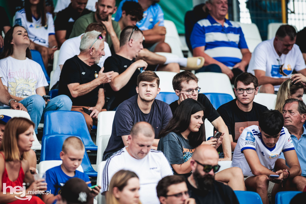 PGE FKS Stal Mielec - Piast Gliwice [KIBICE]