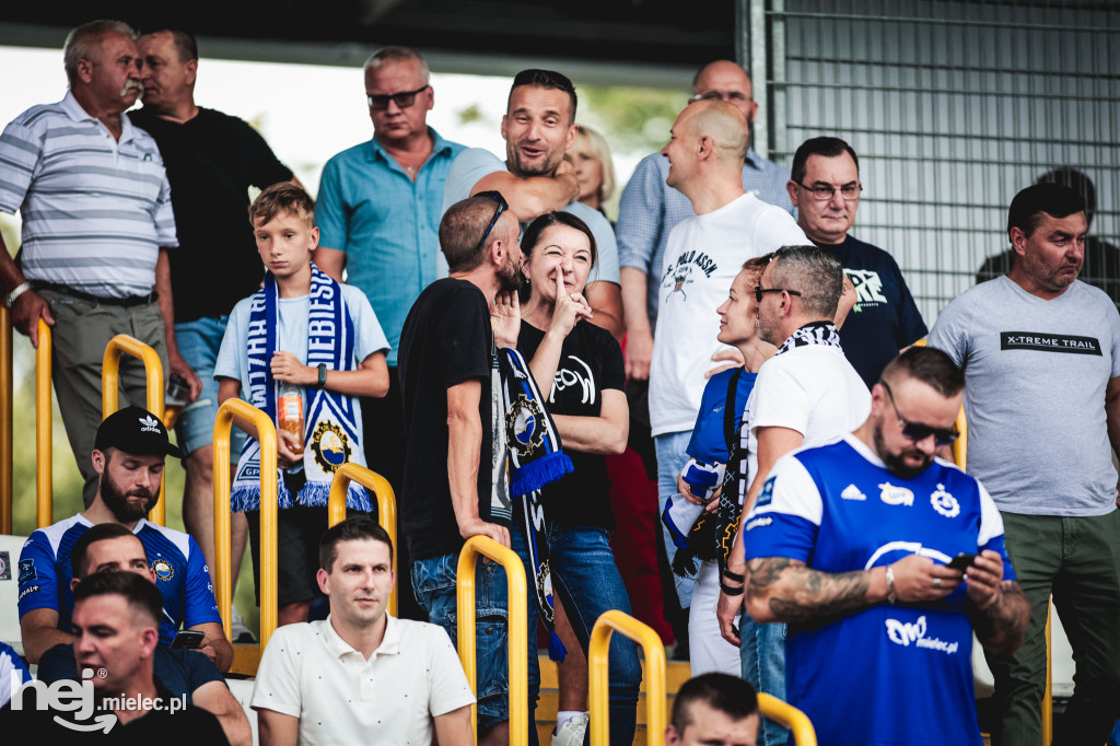 PGE FKS Stal Mielec - Piast Gliwice [KIBICE]